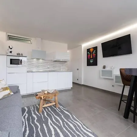 Attico Playa De Ingles Near Yumbo With Parking And Swimming Pool Appartement